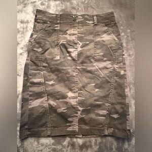 NWT LOFT Gray and Black Camo Skirt